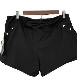 NWT Hind running shorts 3 in inseam
